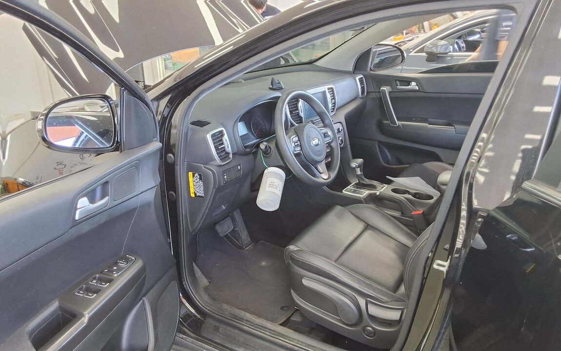 KIA NEW SPORTAGE 1.7 2WD TRENDY 2018 - zdjęcie 10