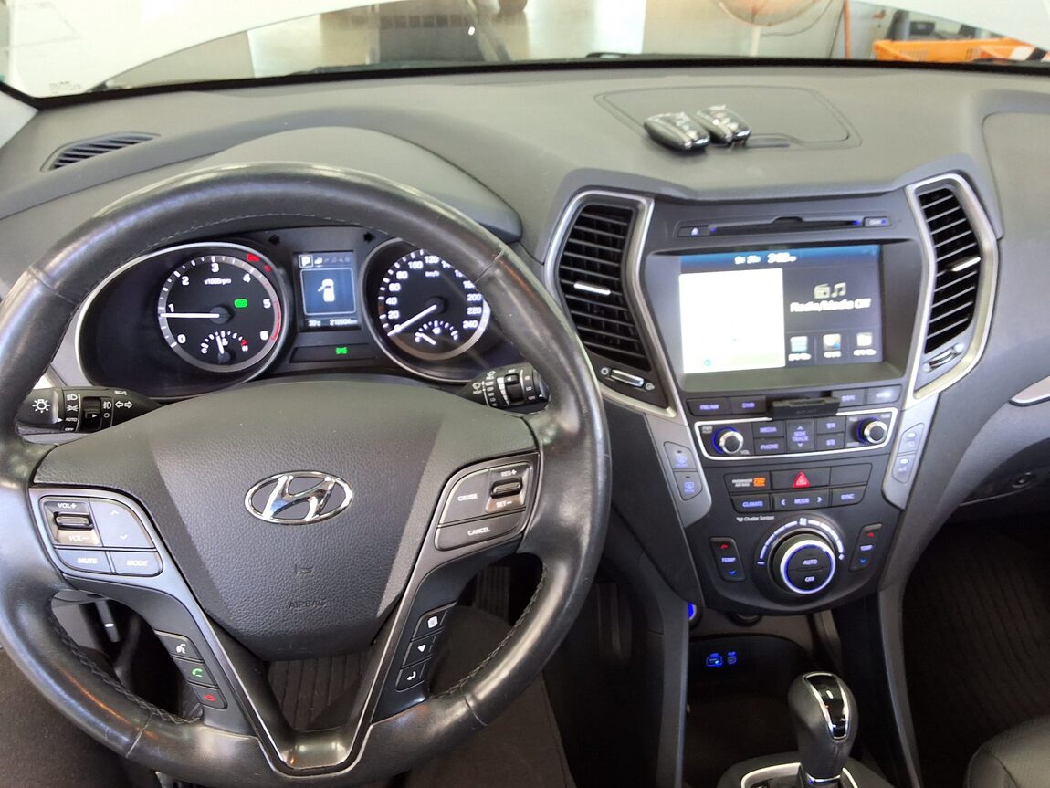 HYUNDAI SANTA FE THE PRIME DIESEL R2.0 2WD PREMIUM 2016 - zdjęcie 18