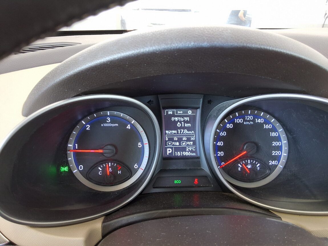 HYUNDAI SANTA FE (DM) DIESEL R2.0 4WD PREMIUM 2013 - zdjęcie 9