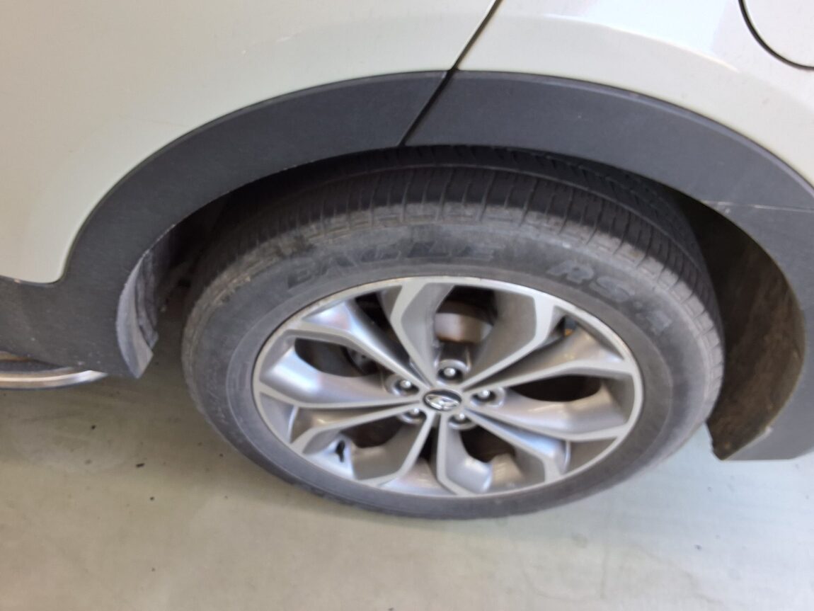 HYUNDAI SANTA FE (DM) DIESEL R2.0 4WD PREMIUM 2013 - zdjęcie 23