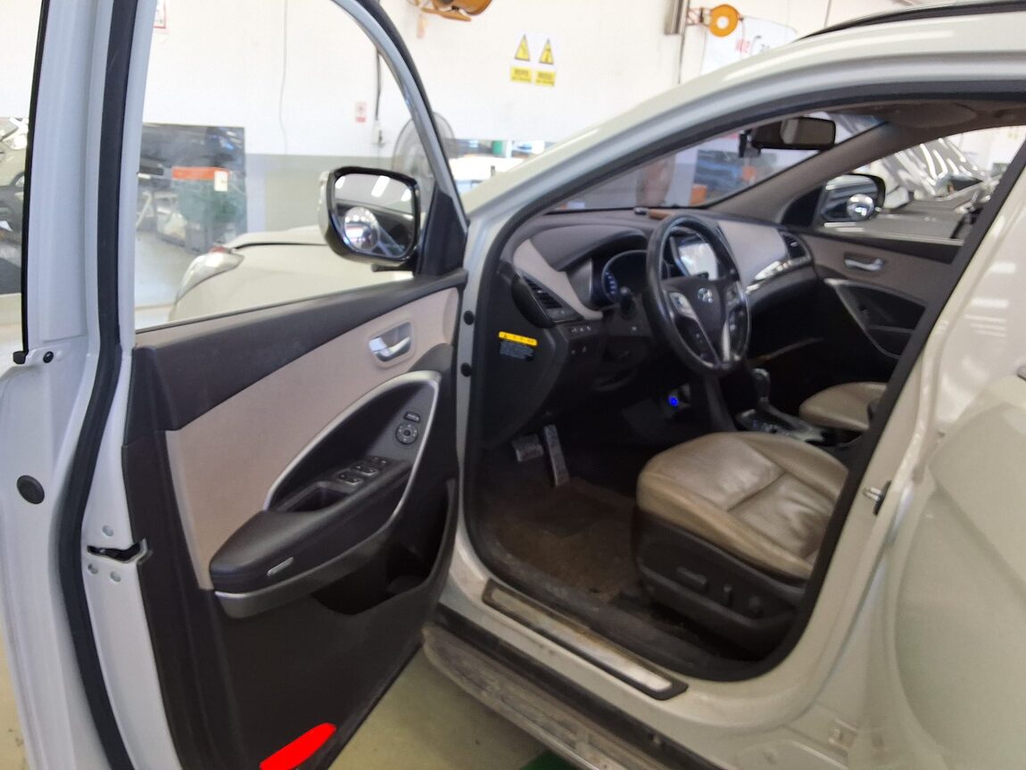 HYUNDAI SANTA FE (DM) DIESEL R2.0 4WD PREMIUM 2013 - zdjęcie 10