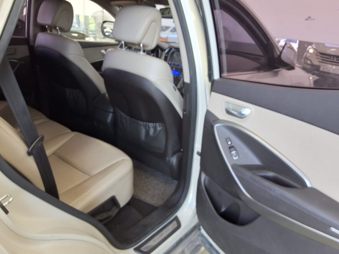 HYUNDAI SANTA FE (DM) DIESEL R2.0 4WD PREMIUM 2013 - zdjęcie 13