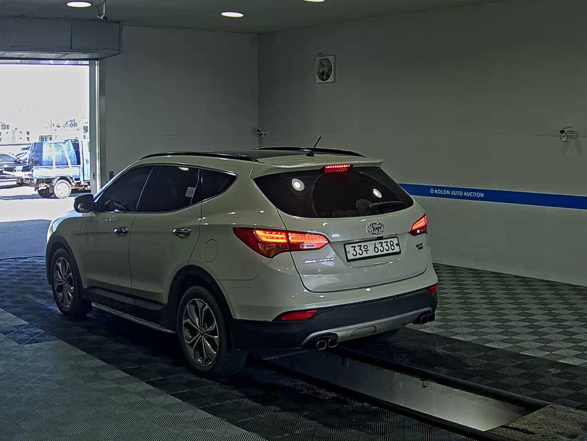 HYUNDAI SANTA FE (DM) DIESEL R2.0 4WD PREMIUM 2013 - zdjęcie 6