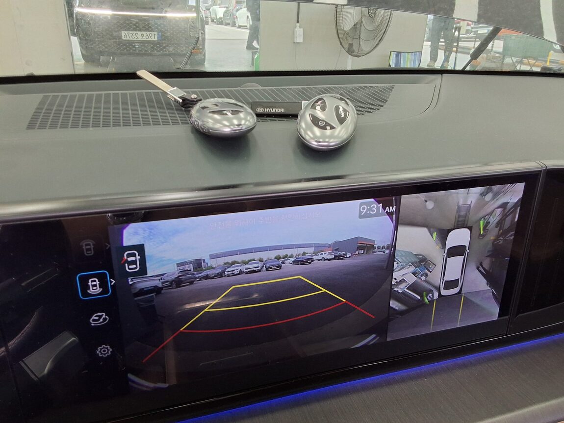 HYUNDAI THE ALL NEW GRANDEUR GASOLINE 3.5 AWD CALLIGRAPHY 2023 - zdjęcie 25