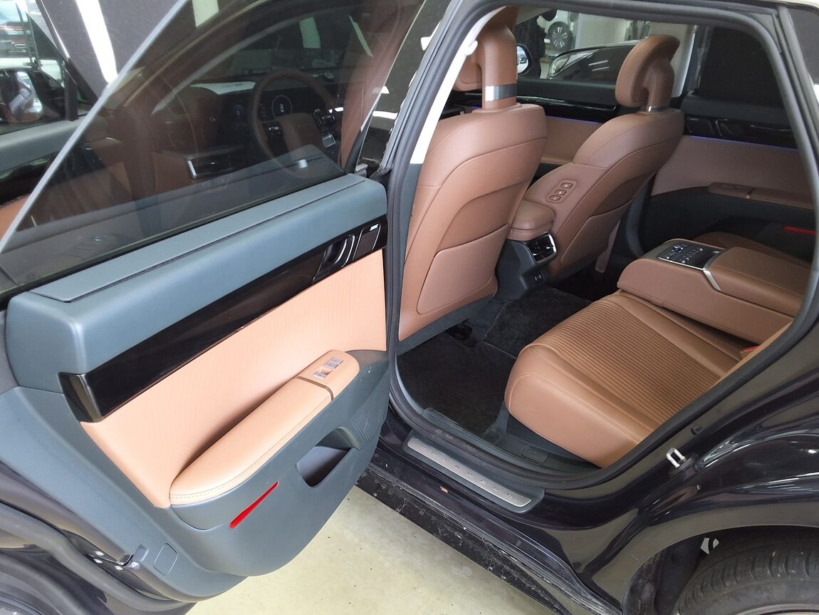 HYUNDAI THE ALL NEW GRANDEUR GASOLINE 3.5 AWD CALLIGRAPHY 2023 - zdjęcie 15