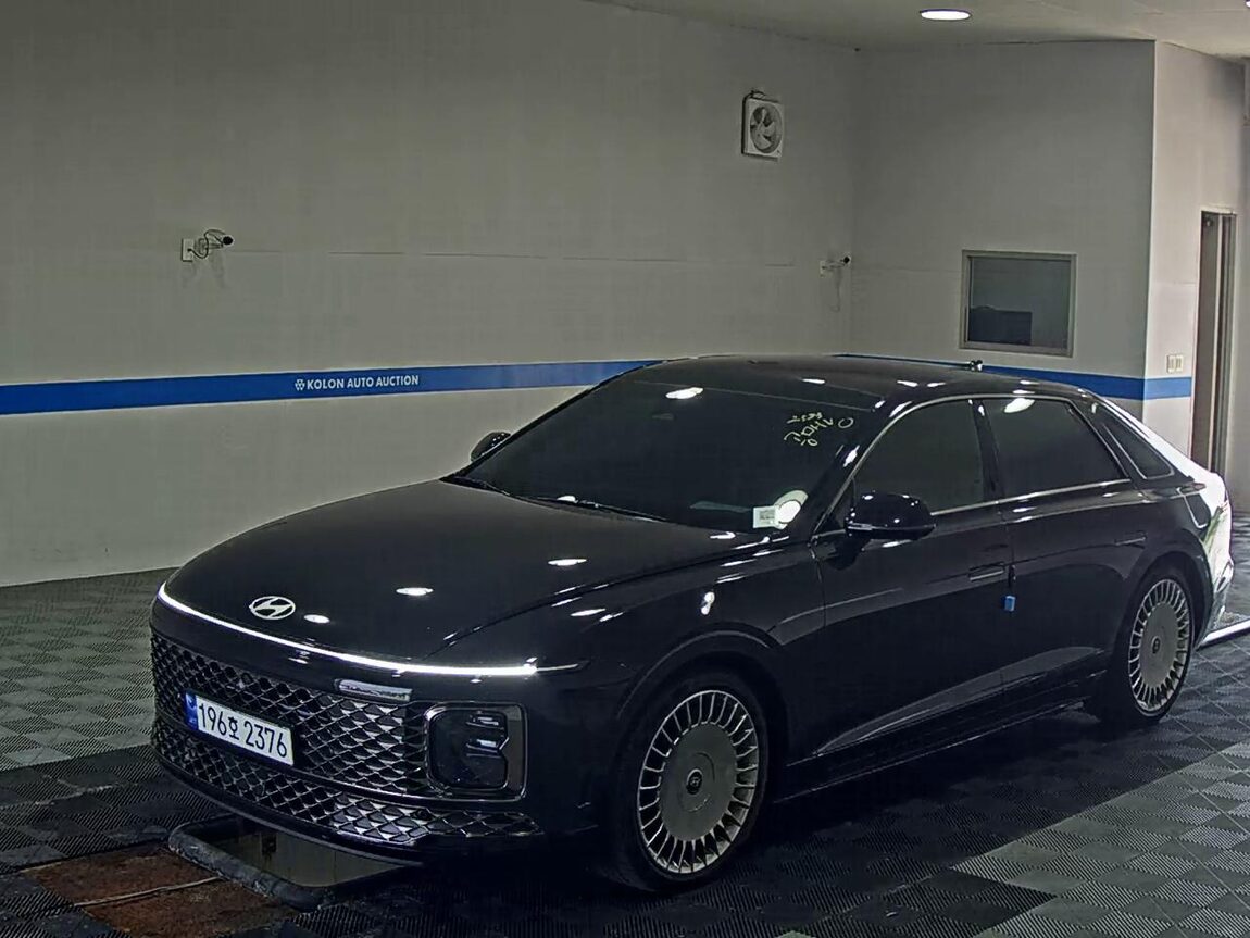 HYUNDAI THE ALL NEW GRANDEUR GASOLINE 3.5 AWD CALLIGRAPHY 2023 - zdjęcie 2