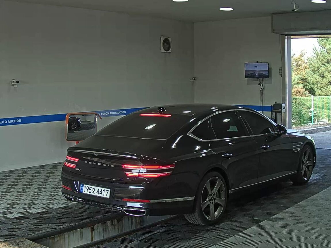 GENESIS THE ALL NEW G80 GASOLINE 2.5 2WD BASE MODEL 2023 - zdjęcie 5