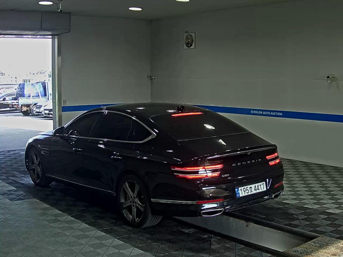 GENESIS THE ALL NEW G80 GASOLINE 2.5 2WD BASE MODEL 2023 - zdjęcie 6