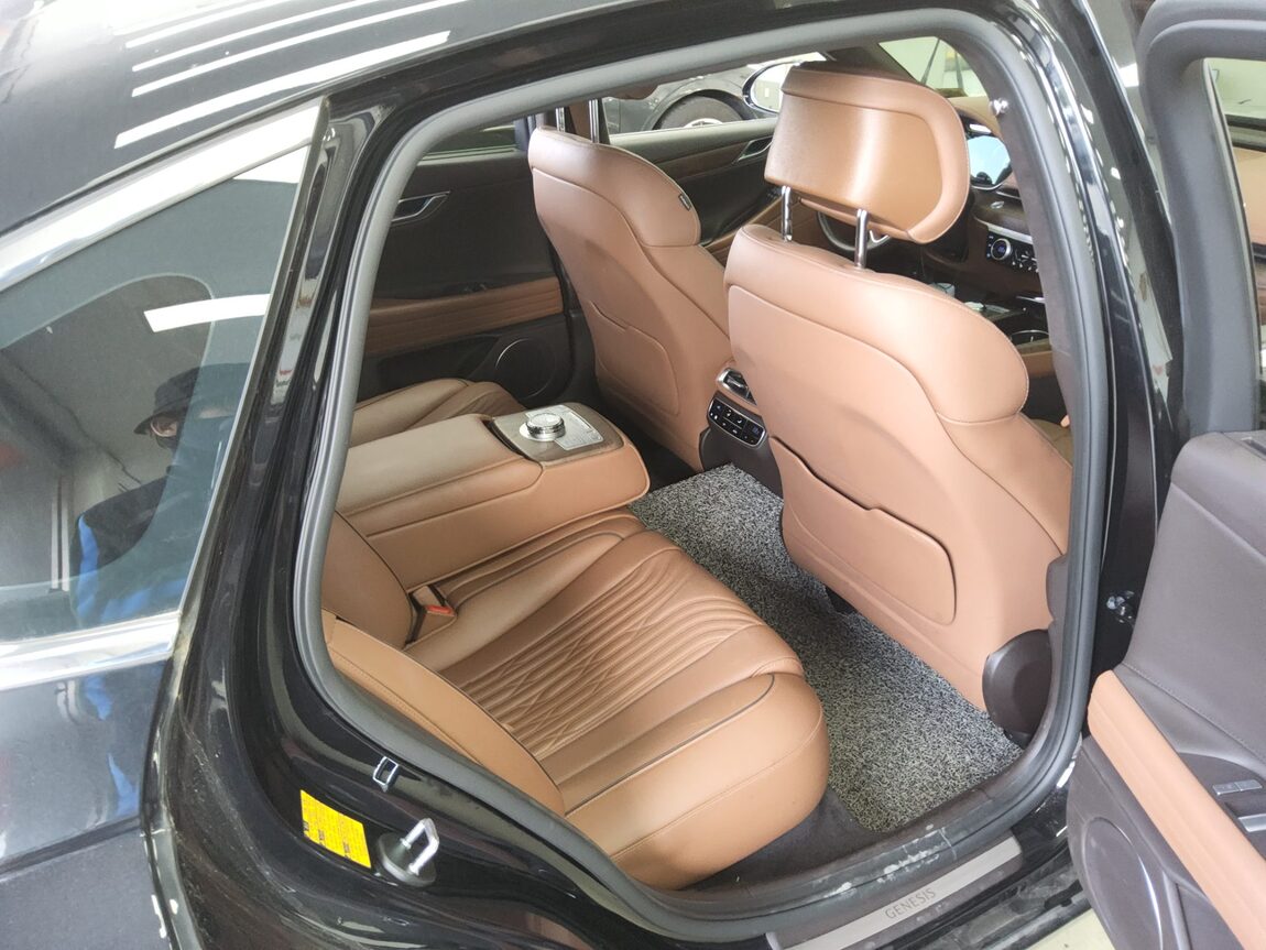 GENESIS THE ALL NEW G80 GASOLINE 2.5 2WD BASE MODEL 2023 - zdjęcie 18