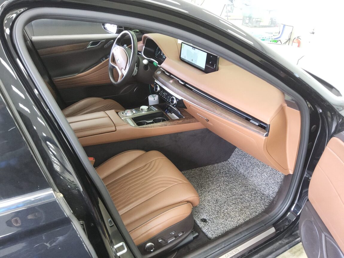 GENESIS THE ALL NEW G80 GASOLINE 2.5 2WD BASE MODEL 2023 - zdjęcie 20