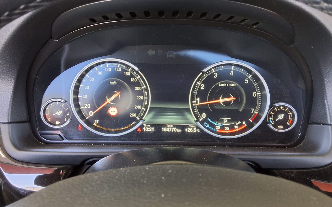 BMW 5 SERIES (6TH GEN) 528i xDRIVE 2014 - zdjęcie 9