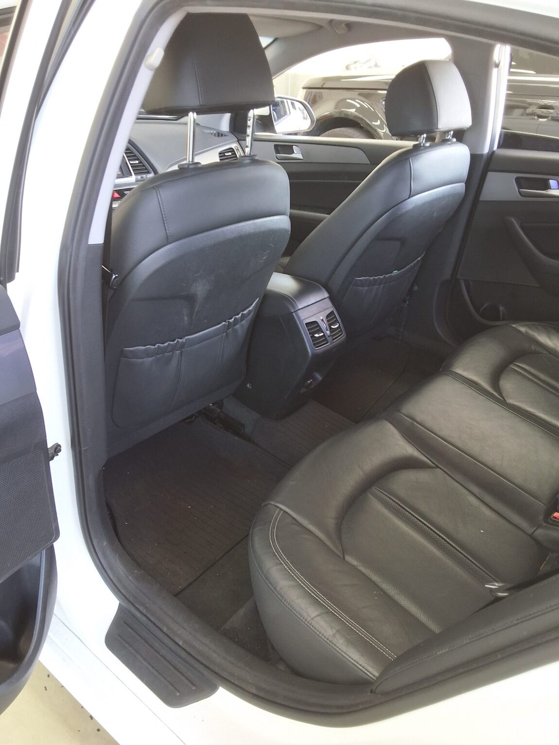 HYUNDAI LF SONATA NEW RISE LPi RENTAL CAR MODERN 2018 - zdjęcie 12