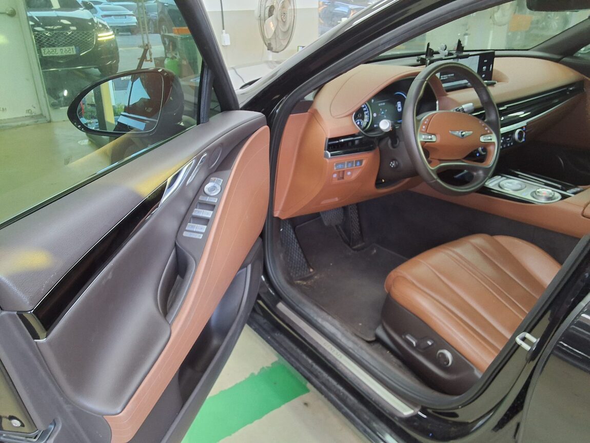 GENESIS THE ALL NEW G80 GASOLINE 2.5 AWD BASE MODEL 2022 - zdjęcie 11