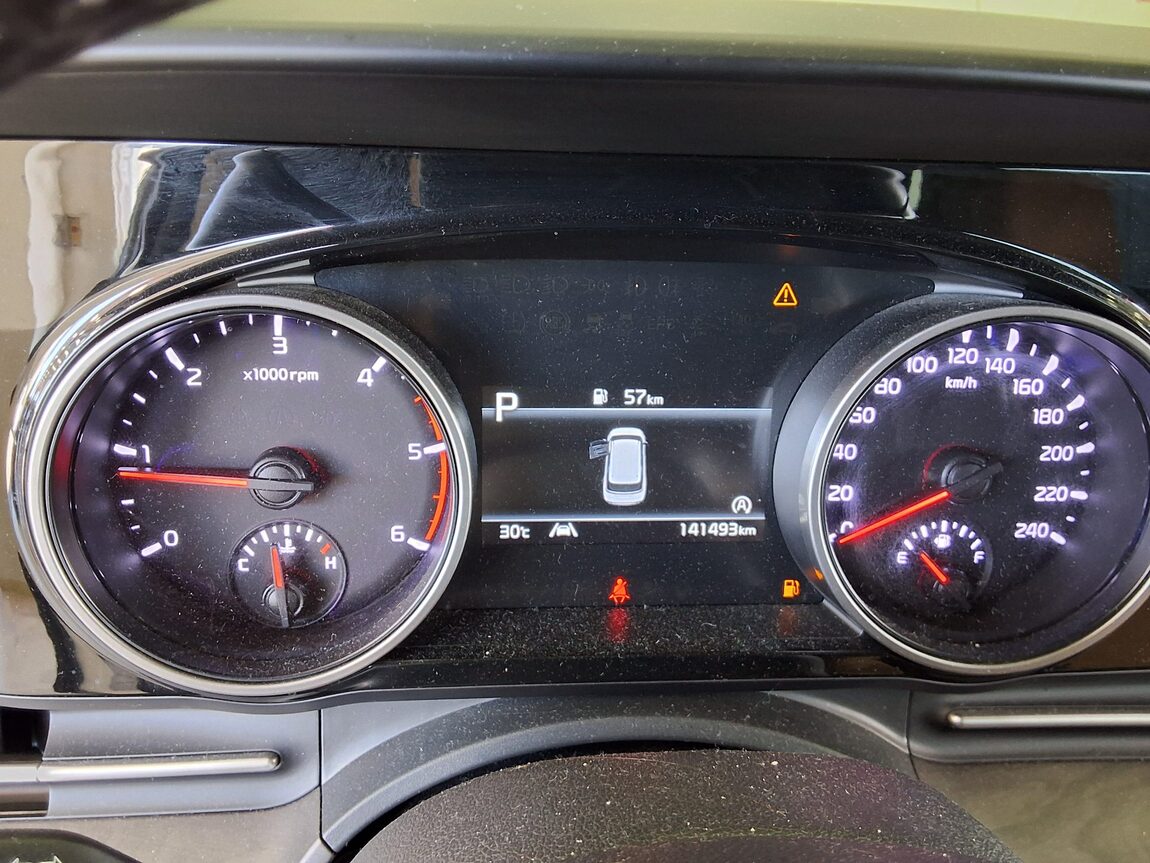 KIA NEW CARNIVAL (KA4) 9-SEATER DIESEL NOBLESSE 2023 - zdjęcie 9