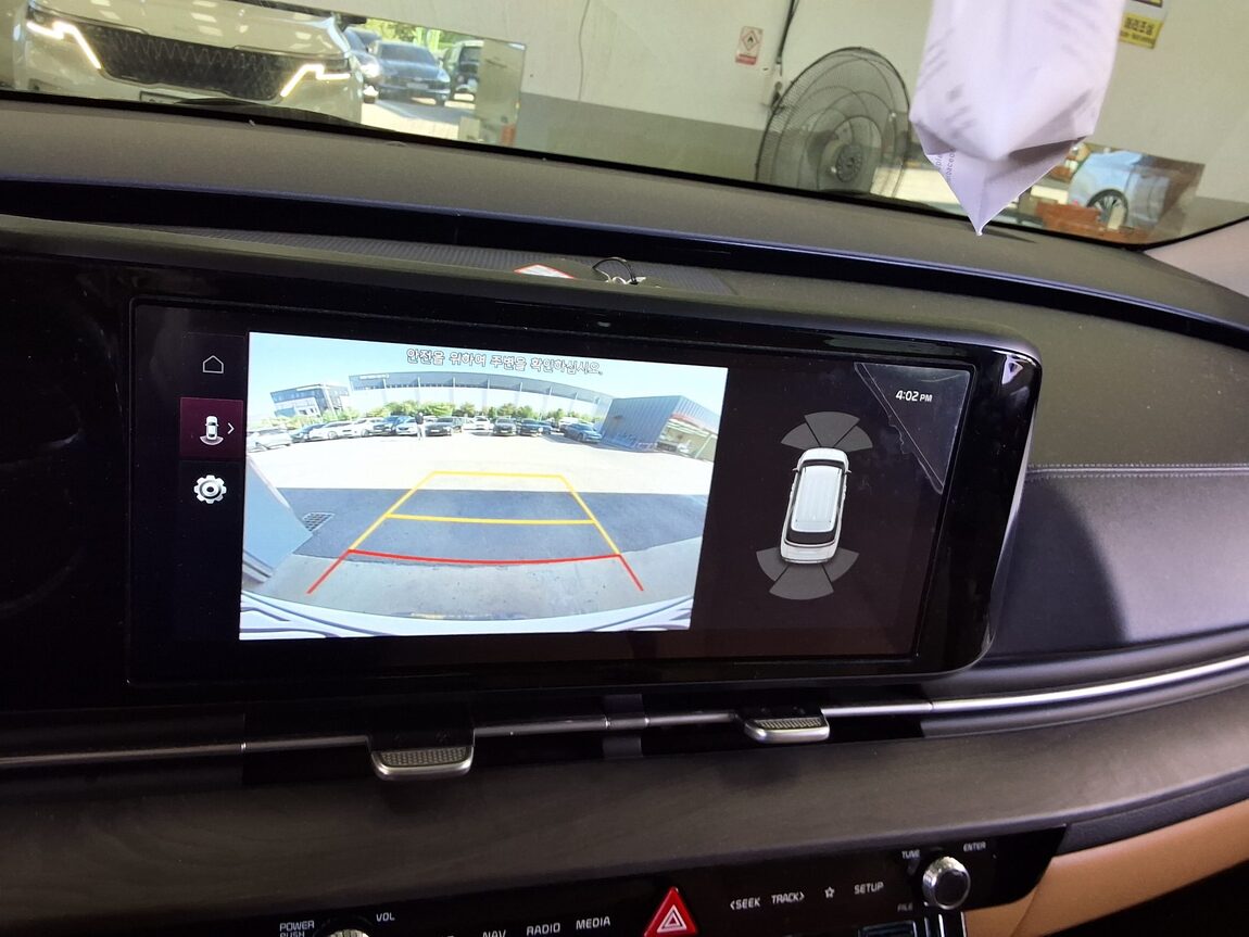 KIA NEW CARNIVAL (KA4) 9-SEATER DIESEL NOBLESSE 2023 - zdjęcie 19