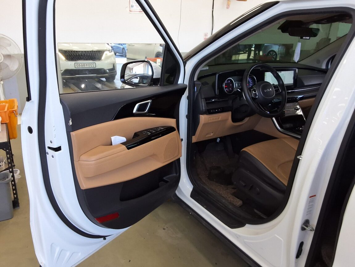KIA NEW CARNIVAL (KA4) 9-SEATER DIESEL NOBLESSE 2023 - zdjęcie 10