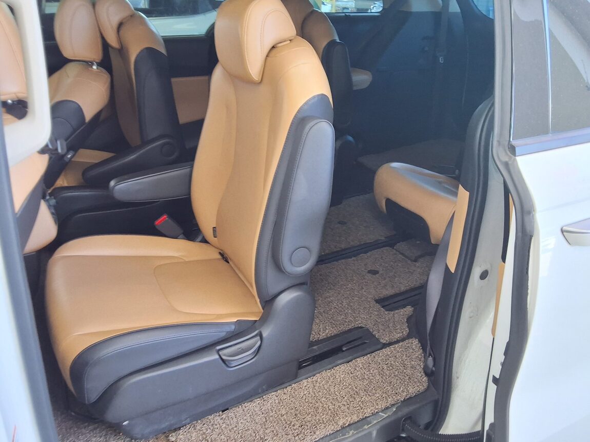 KIA NEW CARNIVAL (KA4) 9-SEATER DIESEL NOBLESSE 2023 - zdjęcie 12