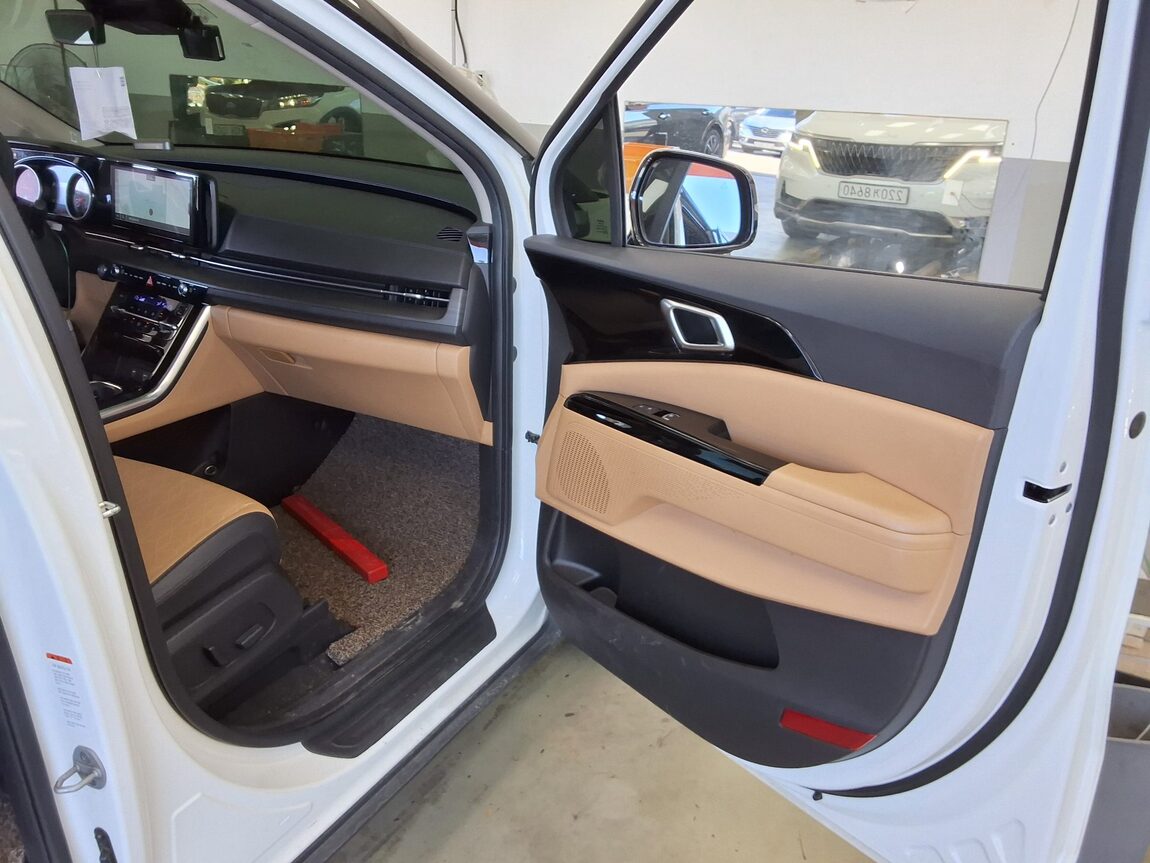 KIA NEW CARNIVAL (KA4) 9-SEATER DIESEL NOBLESSE 2023 - zdjęcie 14