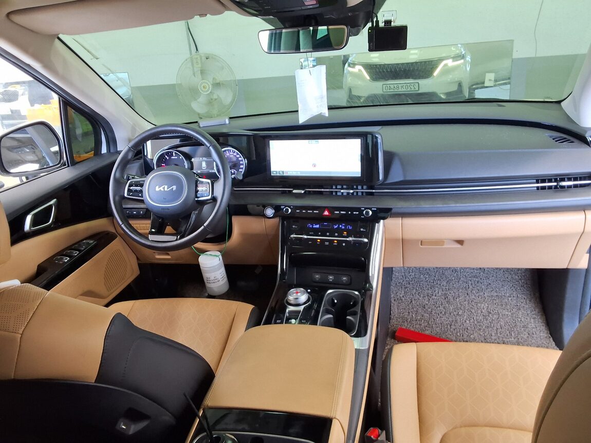 KIA NEW CARNIVAL (KA4) 9-SEATER DIESEL NOBLESSE 2023 - zdjęcie 11