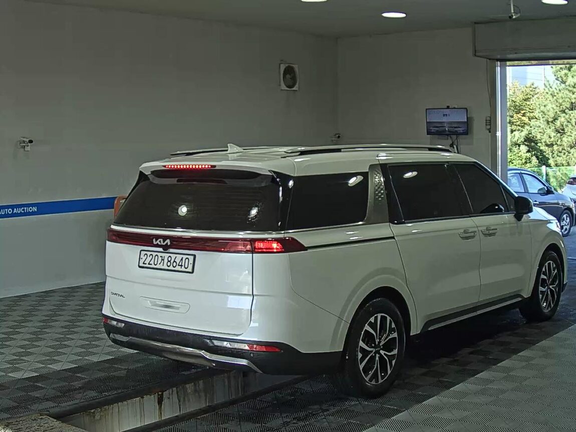 KIA NEW CARNIVAL (KA4) 9-SEATER DIESEL NOBLESSE 2023 - zdjęcie 5