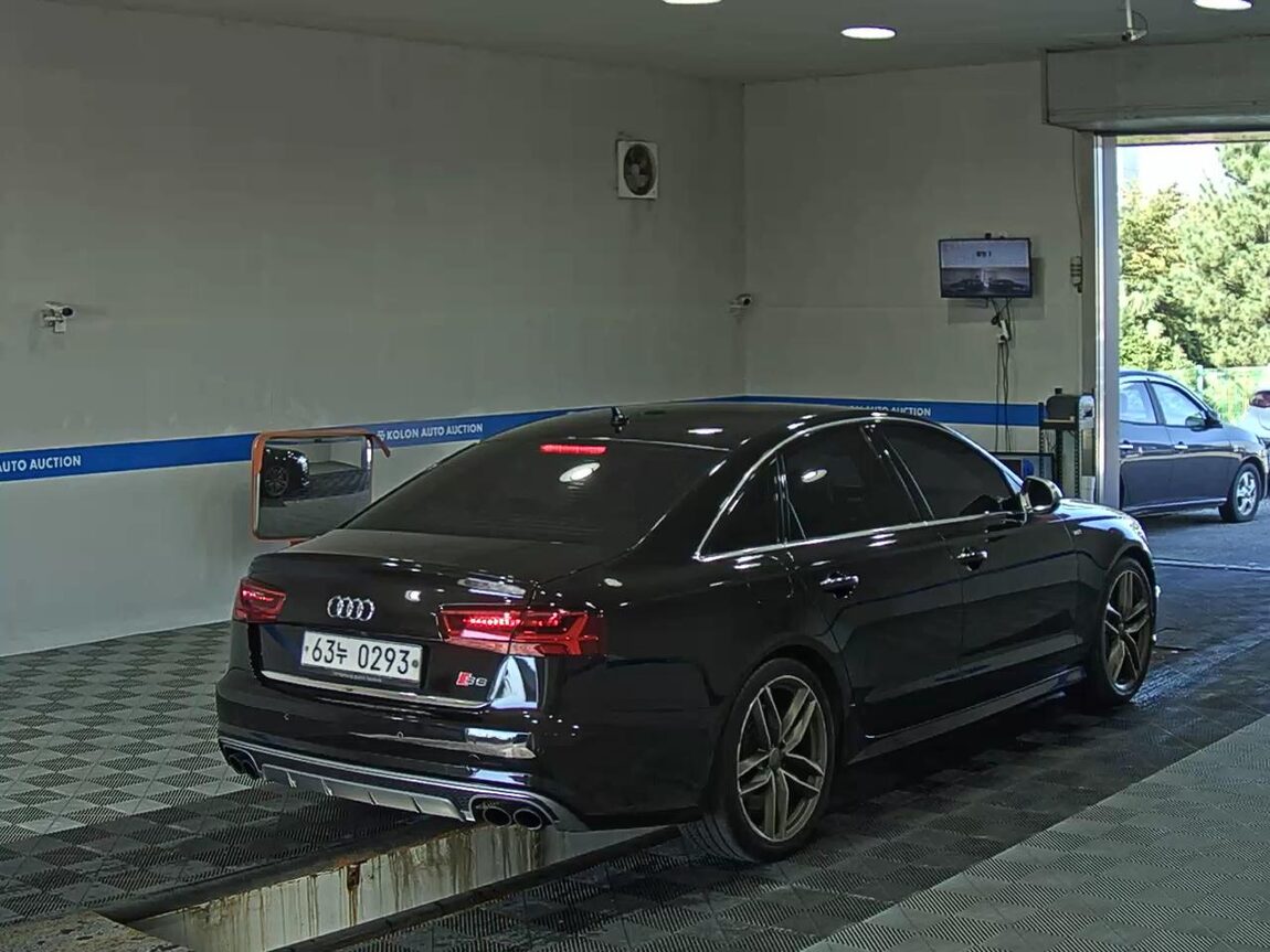 AUDI S6 (4TH GEN) 4.0 TFSI QUATTRO SPORT 2016 - zdjęcie 5