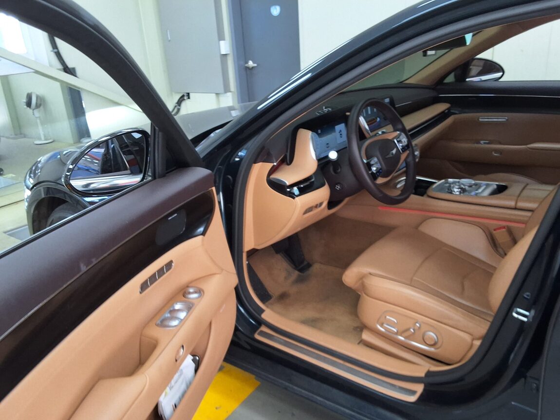 GENESIS NEW G90 3.5 TURBO AWD BASE MODEL 2023 - zdjęcie 11