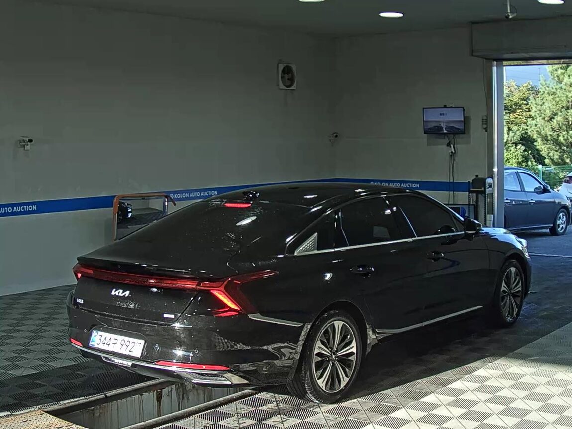 KIA K8 HYBRID HEV SIGNATURE 2023 - zdjęcie 5