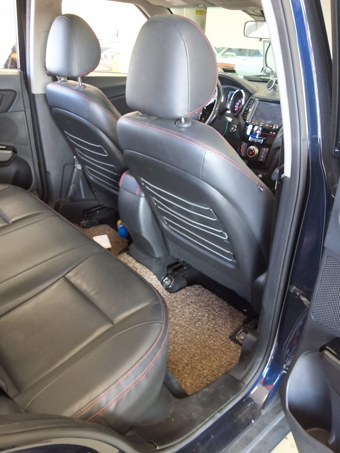 KG MOBILITY (SSANGYONG) TIVOLI AIR DIESEL 2WD IX 2017 - zdjęcie 13