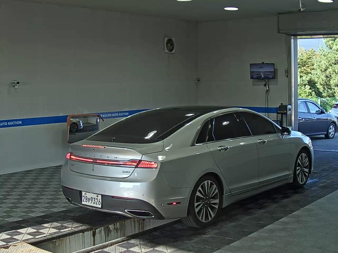 LINCOLN NEW MKZ 2.0 HYBRID RESERVE 2017 - zdjęcie 5