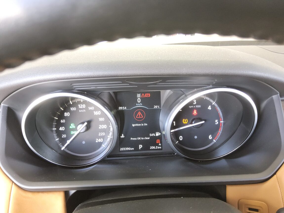 LAND ROVER DISCOVERY 5 3.0 TD6 HSE LUXURY 2017 - zdjęcie 9