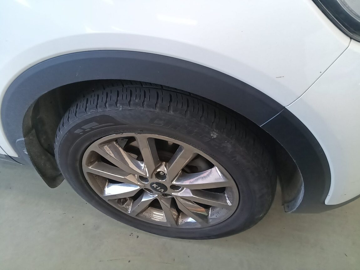 KIA ALL NEW SORENTO R2.2 4WD NOBLESSE 2016 - zdjęcie 28