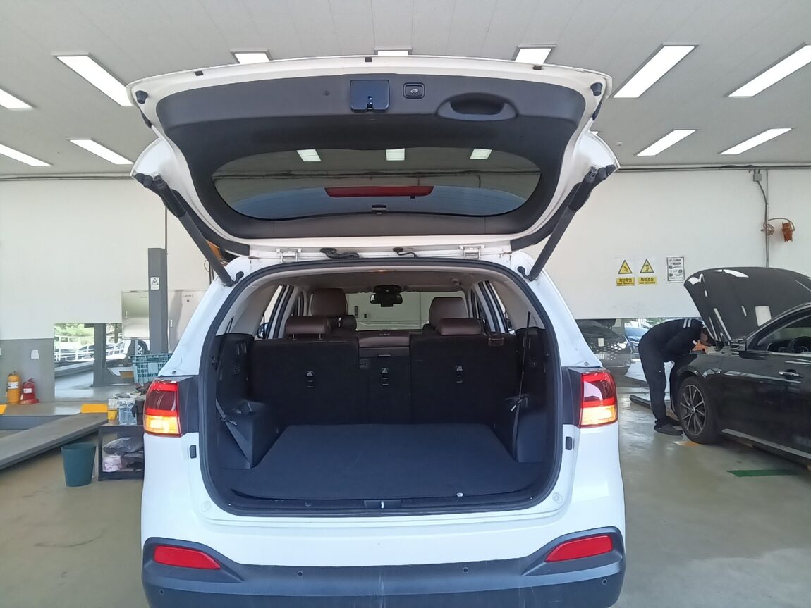 KIA ALL NEW SORENTO R2.2 4WD NOBLESSE 2016 - zdjęcie 15