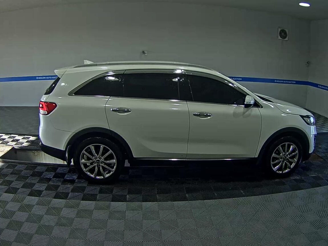 KIA ALL NEW SORENTO R2.2 4WD NOBLESSE 2016 - zdjęcie 4