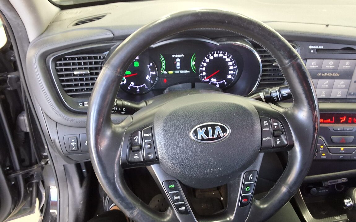 KIA K5 HYBRID LUXURY 2014 - zdjęcie 17