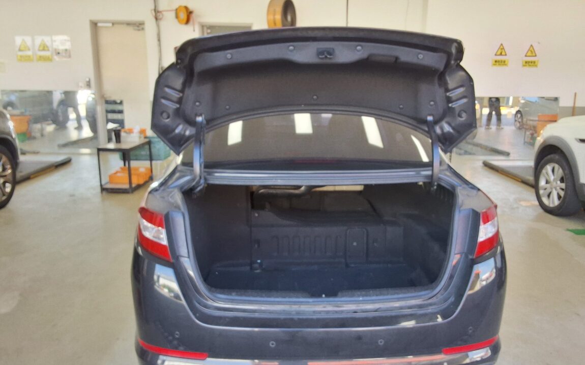 KIA K5 HYBRID LUXURY 2014 - zdjęcie 15