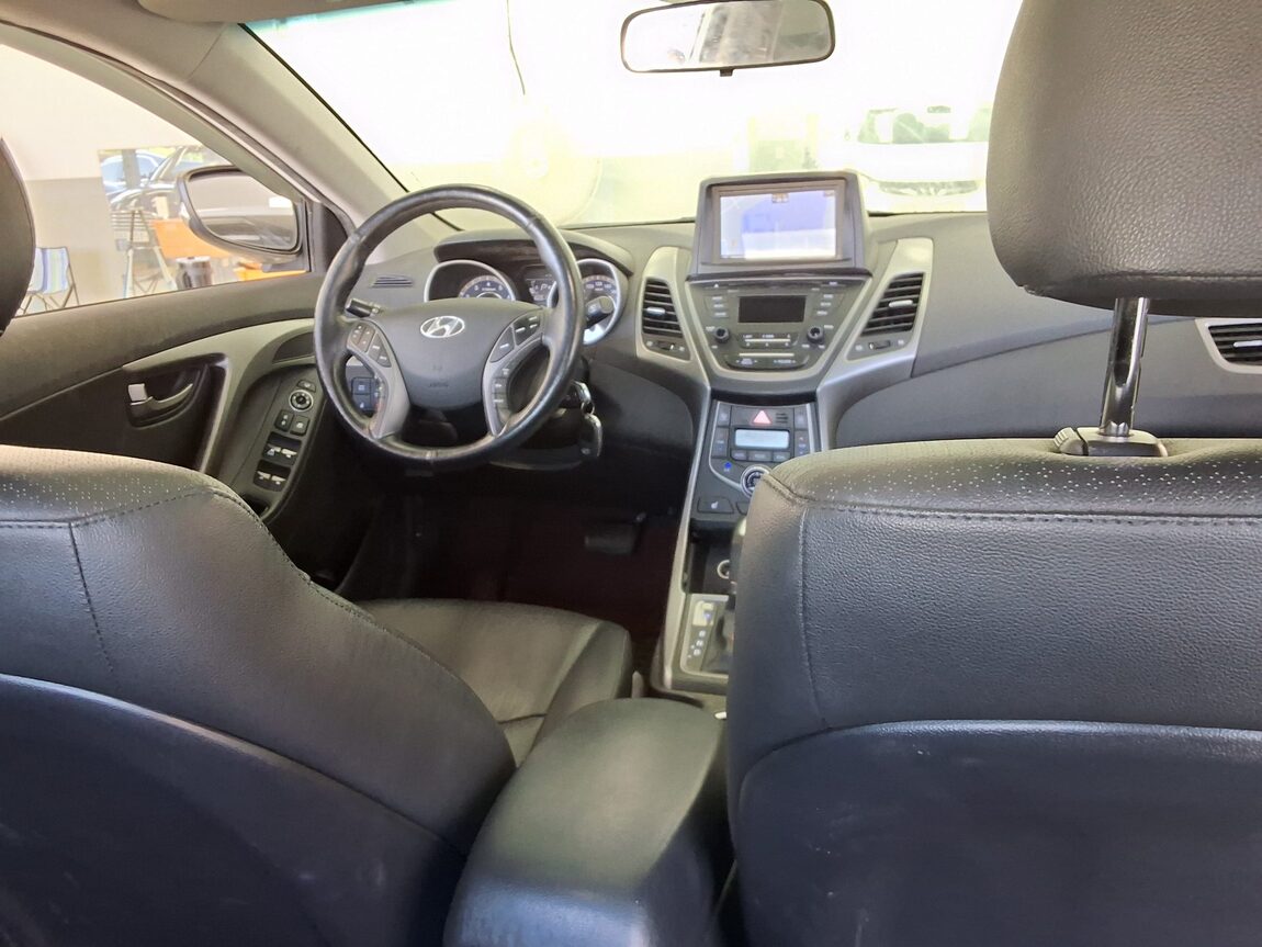 HYUNDAI THE NEW AVANTE MD 1.6 GDi SMART 2015 - zdjęcie 11