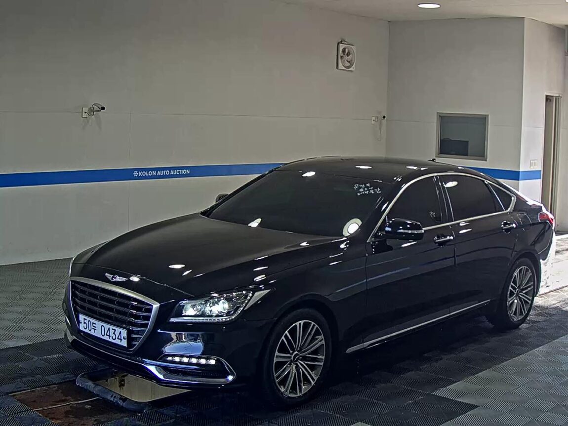 GENESIS G80 3.3 GDi AWD LUXURY 2017 - zdjęcie 2