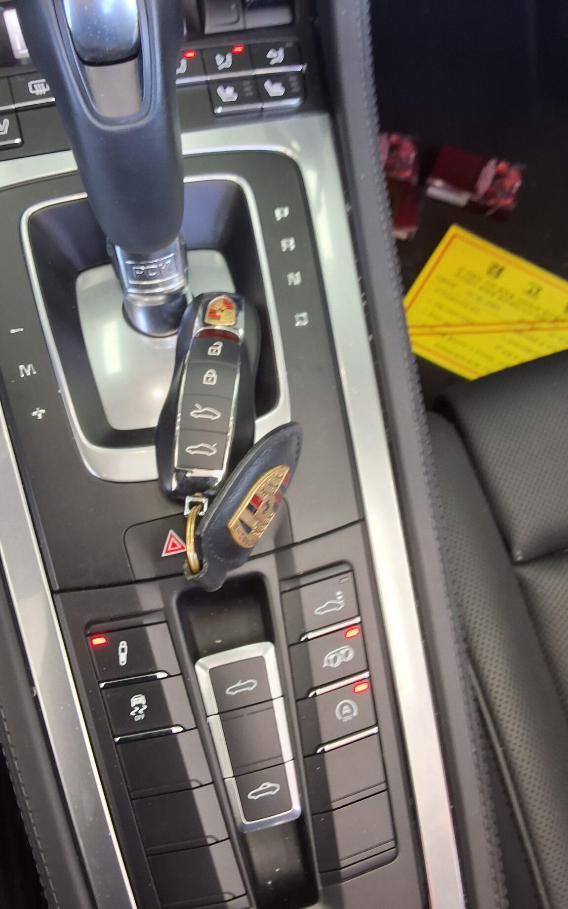 PORSCHE BOXSTER (718) 4.0 GTS 2024 - zdjęcie 18