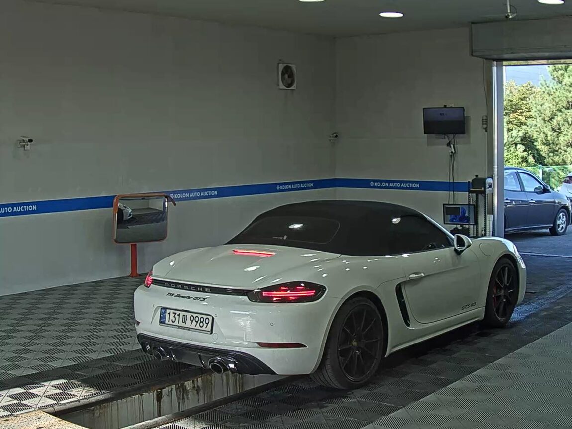 PORSCHE BOXSTER (718) 4.0 GTS 2024 - zdjęcie 5