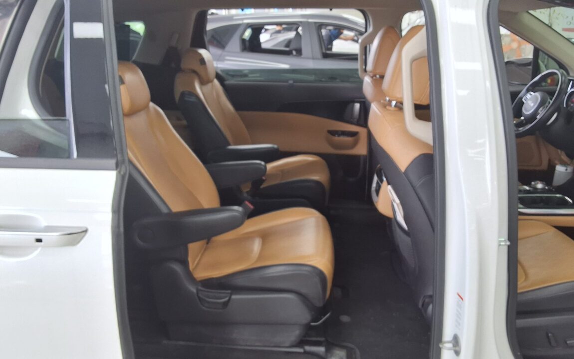 KIA NEW CARNIVAL (KA4) 9-SEATER DIESEL NOBLESSE 2023 - zdjęcie 18