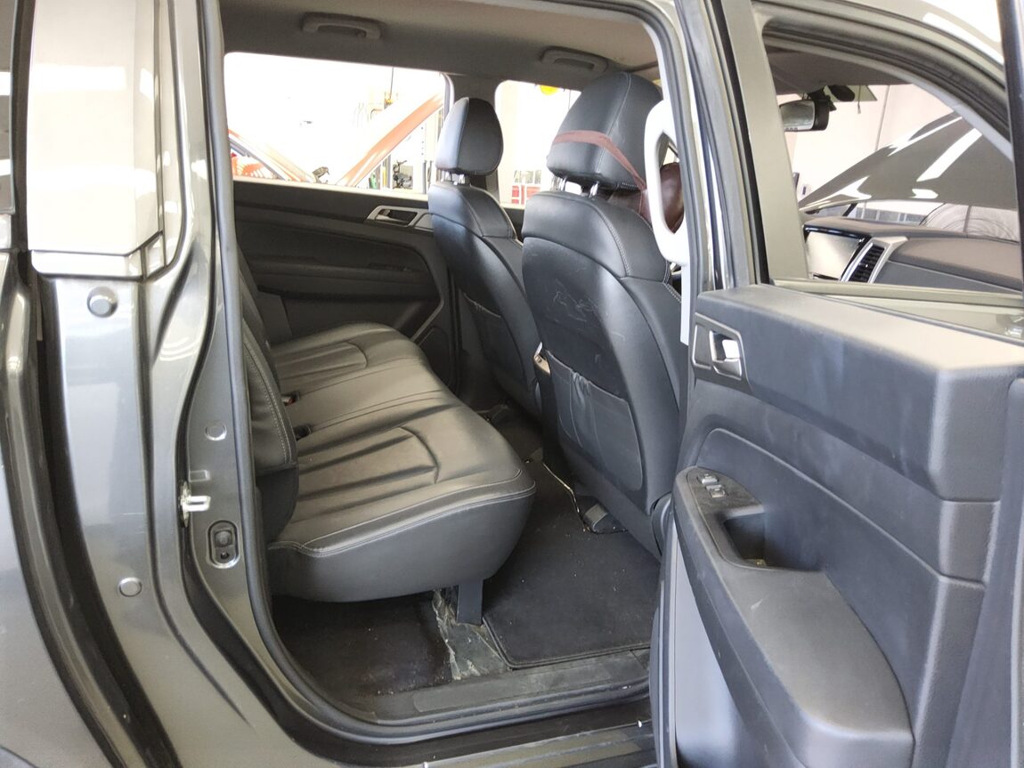 KG MOBILITY (SSANGYONG) REXTON SPORTS 2.2 4WD PRESTIGE 2018 - zdjęcie 13