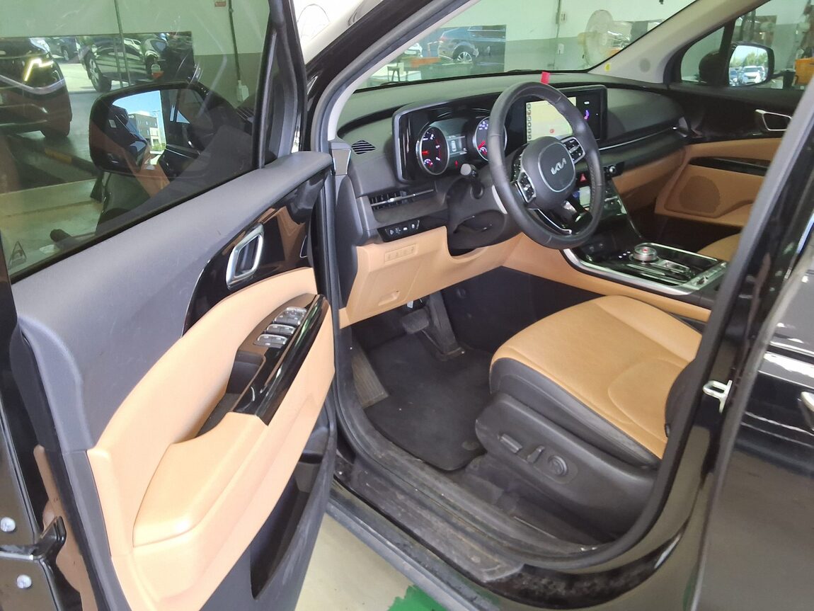KIA NEW CARNIVAL (KA4) 9-SEATER DIESEL NOBLESSE 2023 - zdjęcie 11