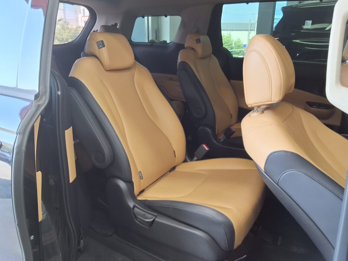 KIA NEW CARNIVAL (KA4) 9-SEATER DIESEL NOBLESSE 2023 - zdjęcie 17