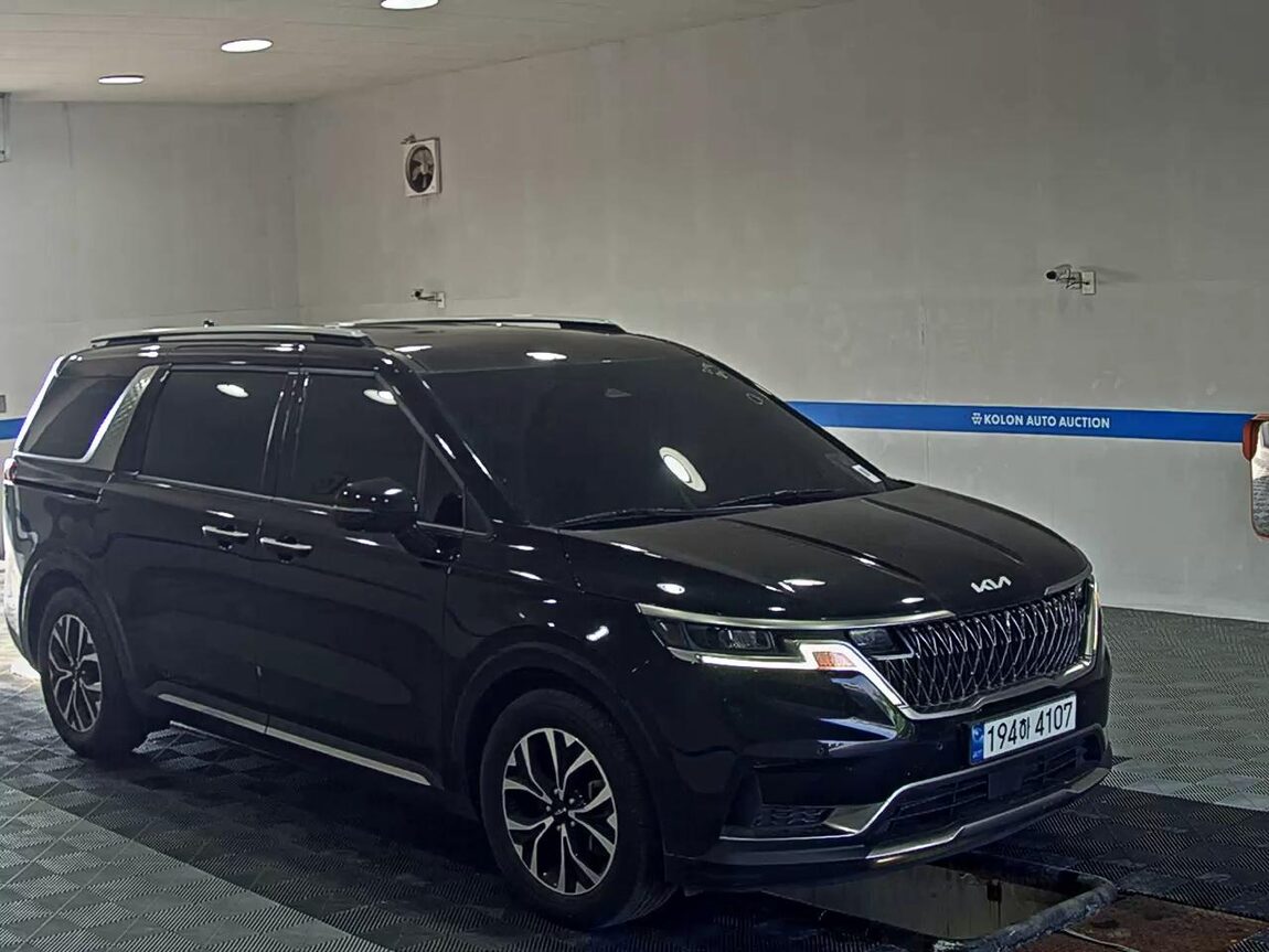 KIA NEW CARNIVAL (KA4) 9-SEATER DIESEL NOBLESSE 2023 - zdjęcie 3