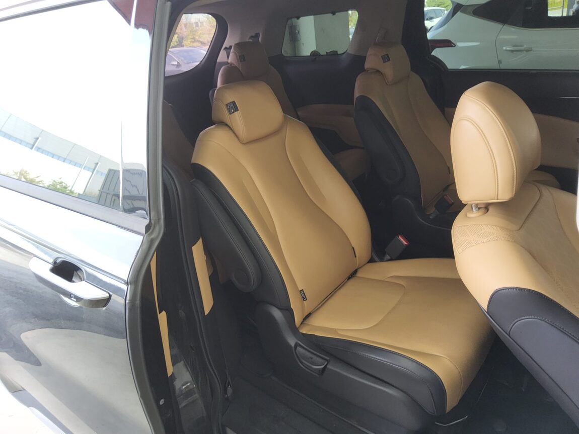 KIA NEW CARNIVAL (KA4) 9-SEATER DIESEL NOBLESSE 2023 - zdjęcie 18