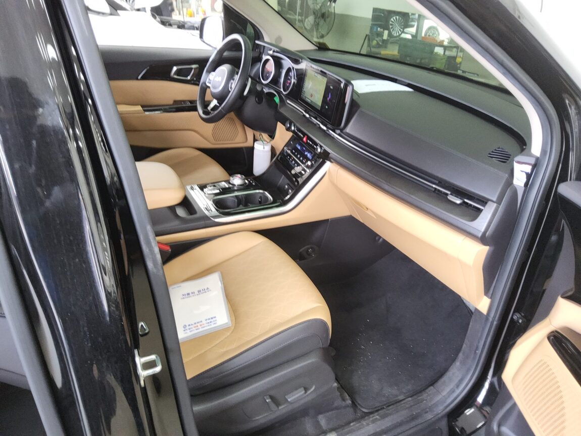 KIA NEW CARNIVAL (KA4) 9-SEATER DIESEL NOBLESSE 2023 - zdjęcie 20