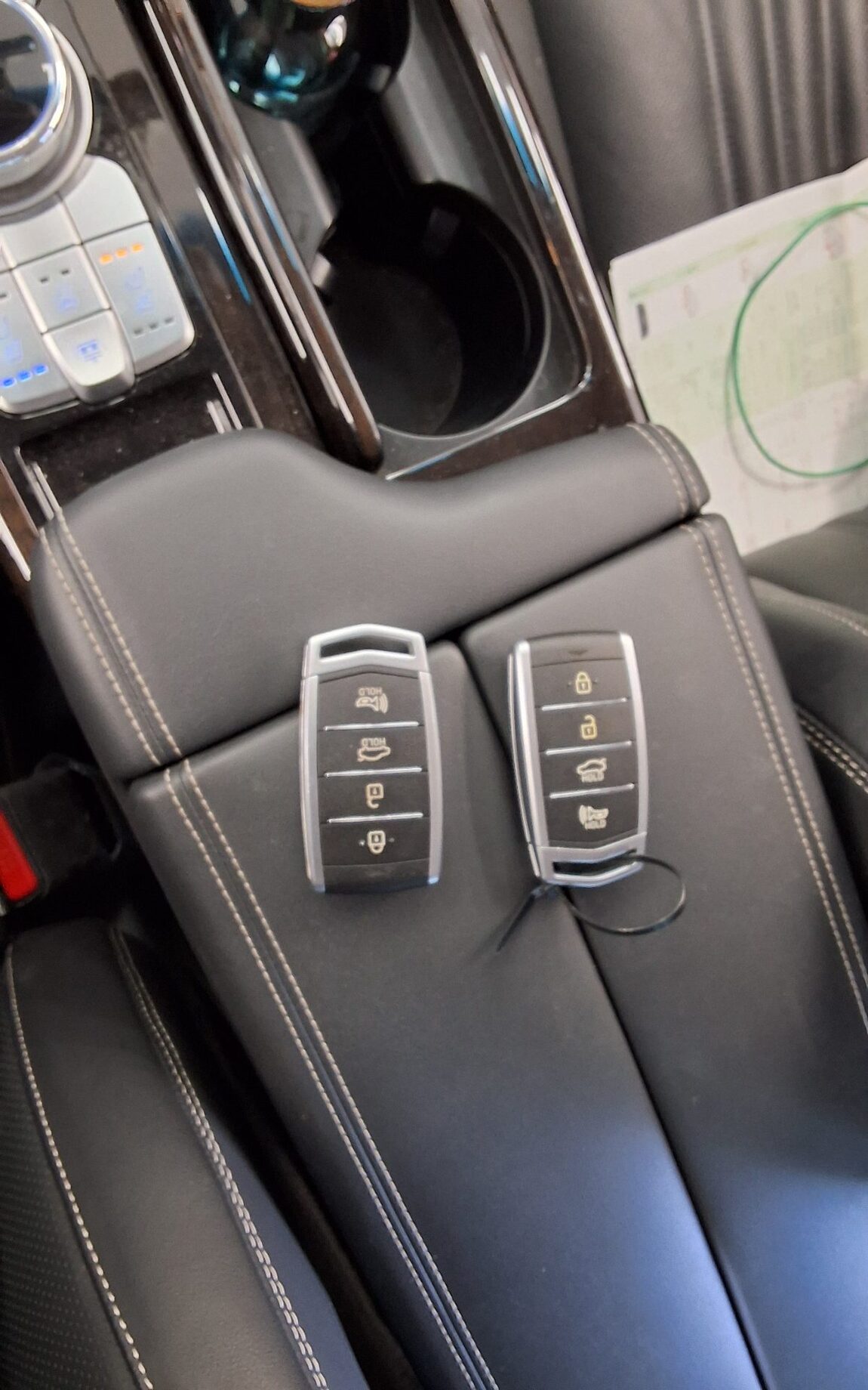 GENESIS G90 3.3T AWD PREMIUM LUXURY 2020 - zdjęcie 20