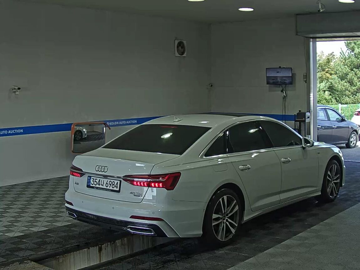 AUDI A6 (5TH GEN) 40 TDI QUATTRO PREMIUM 2021 - zdjęcie 5