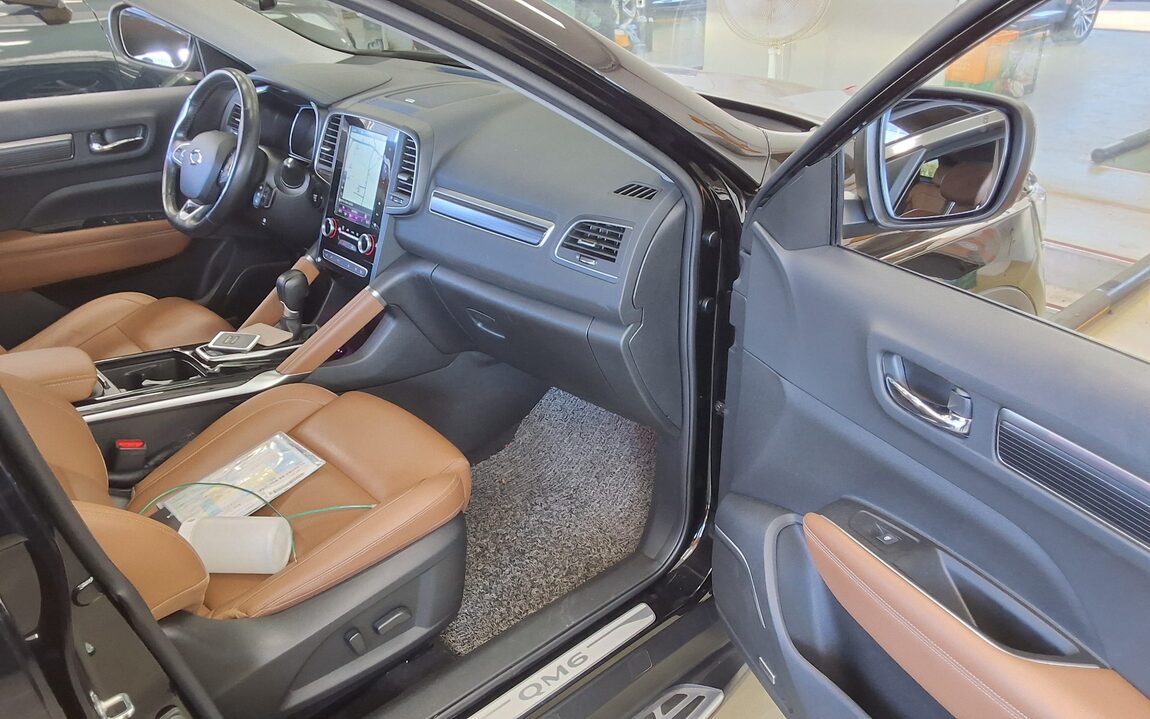 RENAULT (SAMSUNG) NEW QM6 2.0 GDe RE SIGNATURE 2022 - zdjęcie 14
