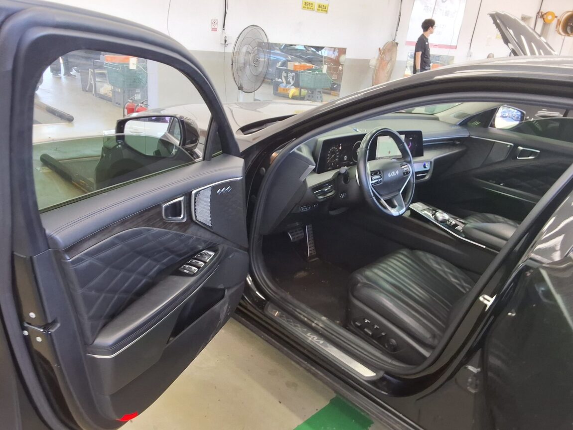 KIA K8 2.5 GDI SIGNATURE 2023 - zdjęcie 10